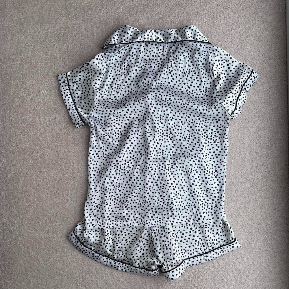 PrettyLittleThing Womens White and Black Pajamas